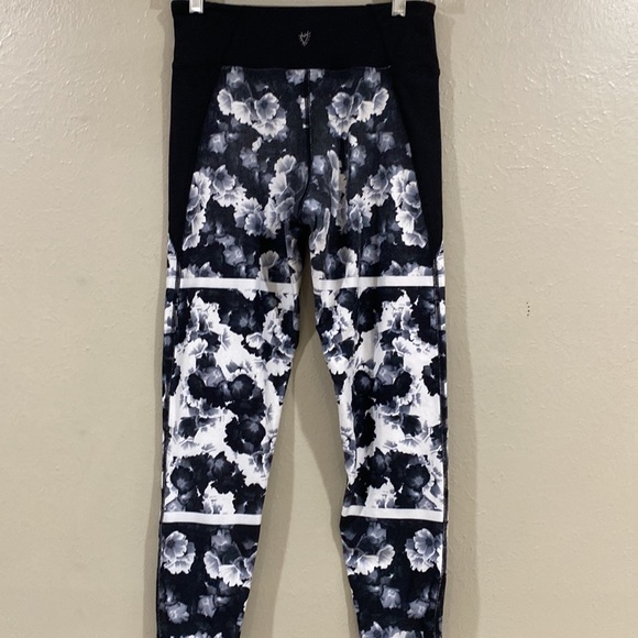 Betsey Johnson performance leggings for women - Picture 2 of 5